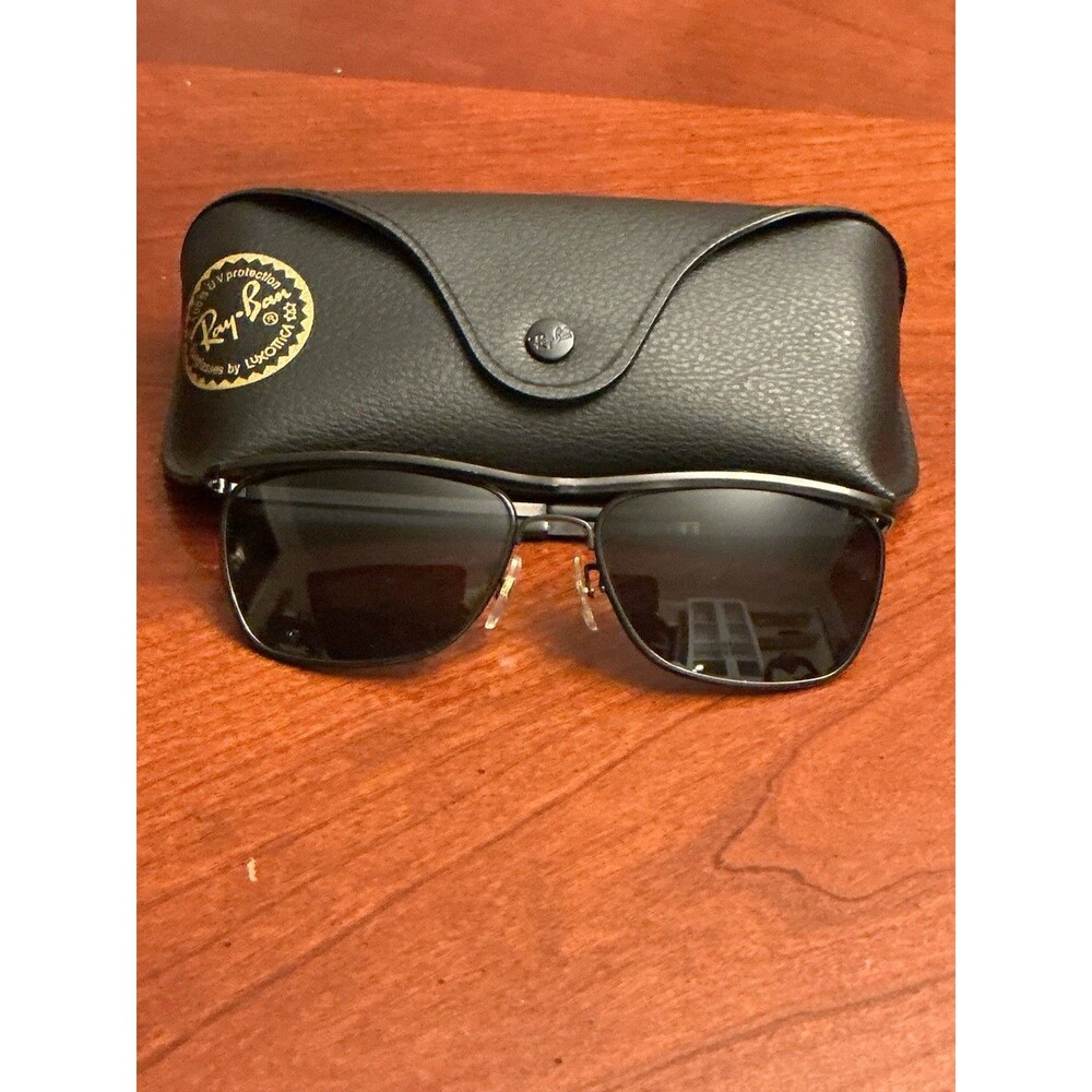 Vintage B&L Ray-Ban Olympian II Deluxe Black Frame w/ Fresh Fuse Lens & Case⁠ 28